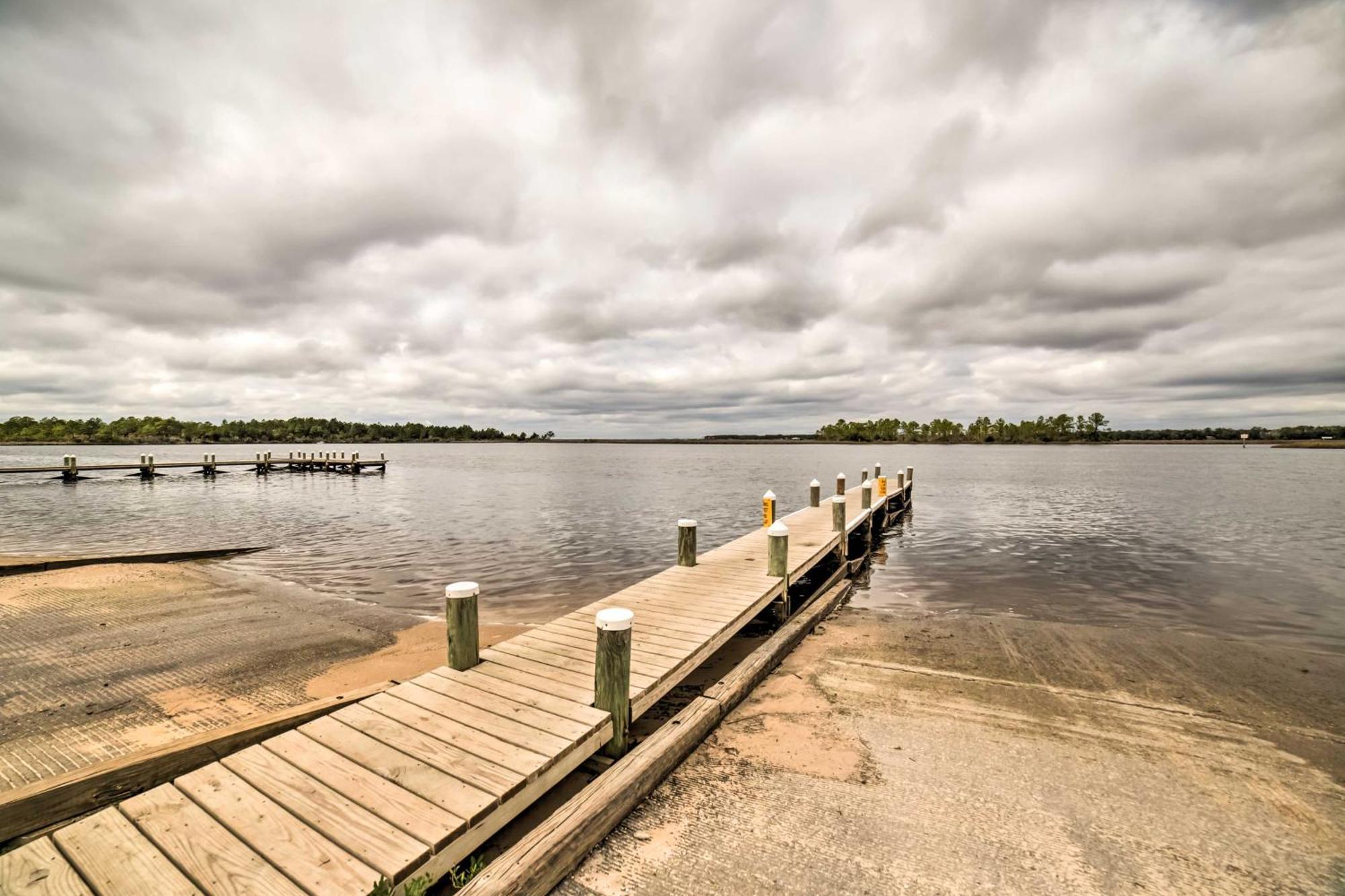Waterfront Florida Vacation Rental With Boat Dock Milton Exterior photo