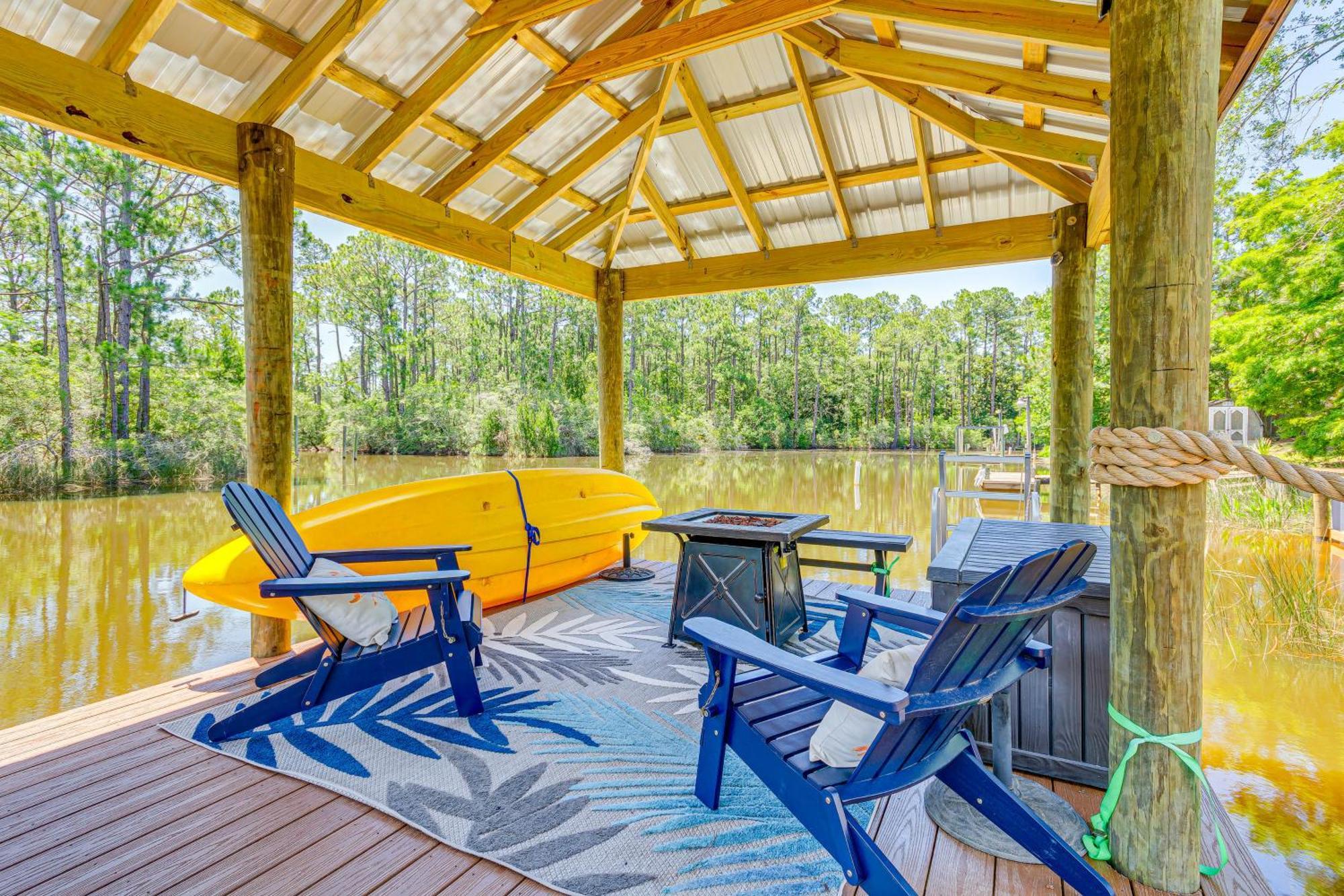 Waterfront Florida Vacation Rental With Boat Dock Milton Exterior photo